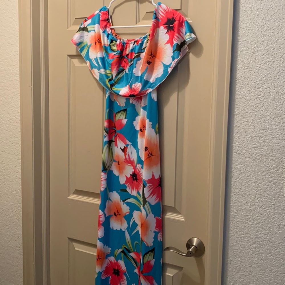 FLORAL OFF SHOULDER SUMMER DRESS SIZE SMALL